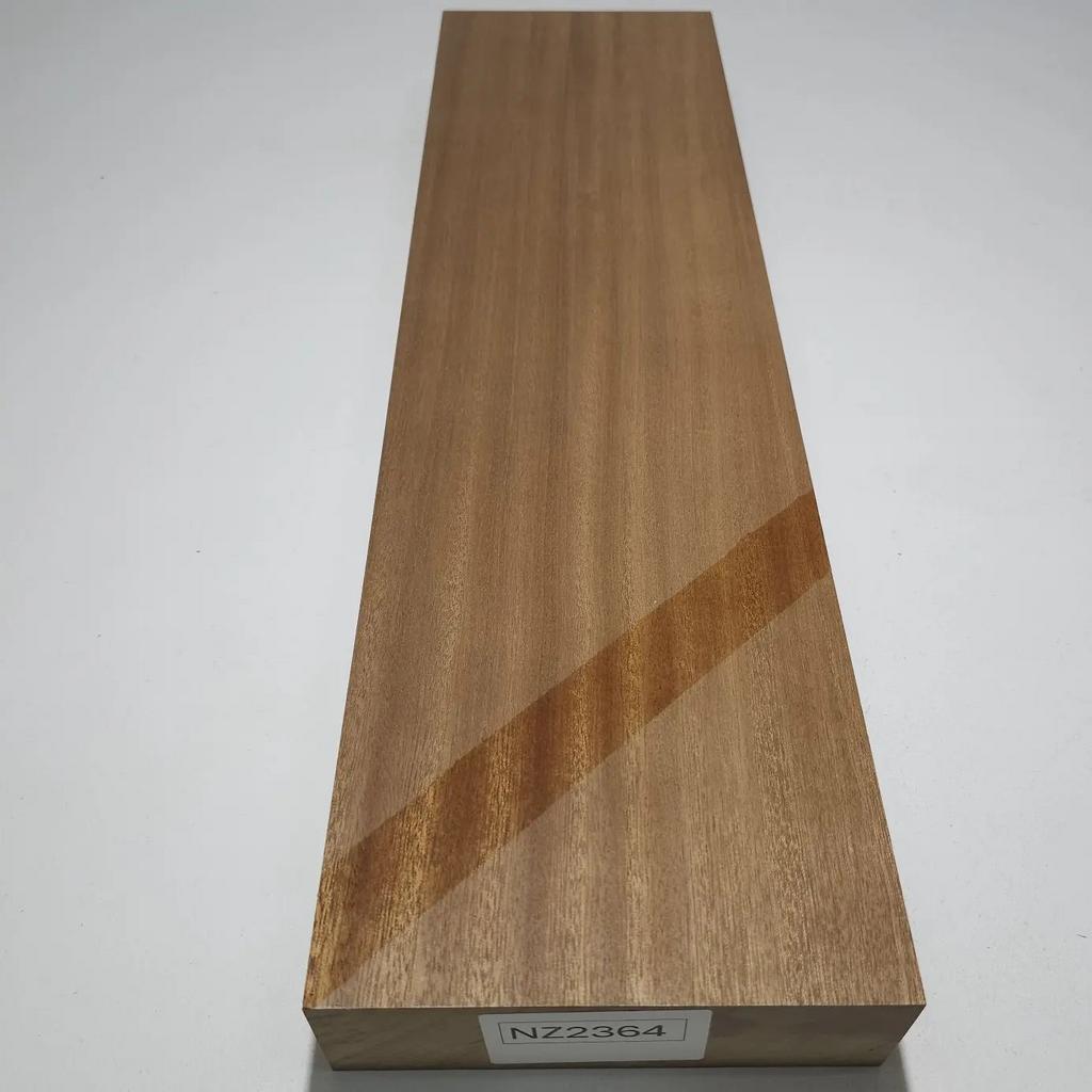 Заготовка столярная из древесины Сапеле размеры 550*153*50 NZ2364