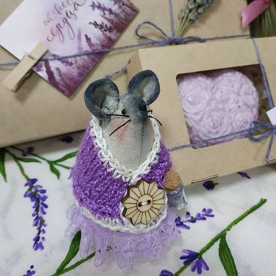 Лавандовая мышь ручной работы сувенирная