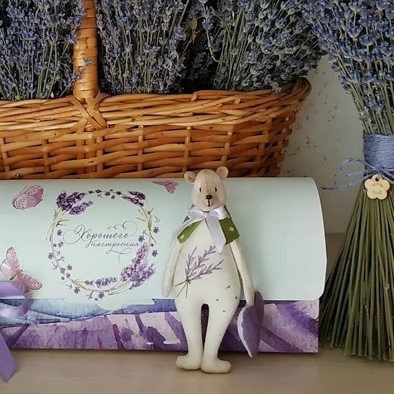 Сувенирный лавандовый мишка