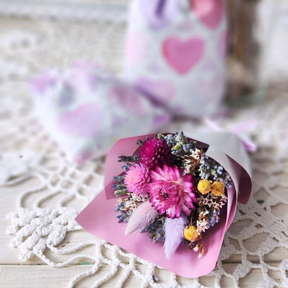 Мини-букет комплимент из сухоцветов в розово-сиреневой гамме, коллекция "Крымский Прованс"