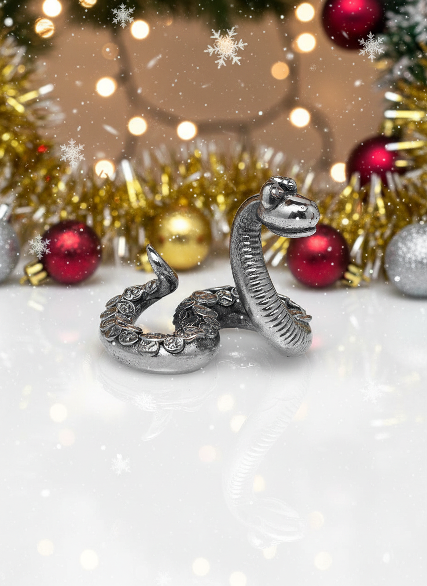 Сувенир Змея с монетками