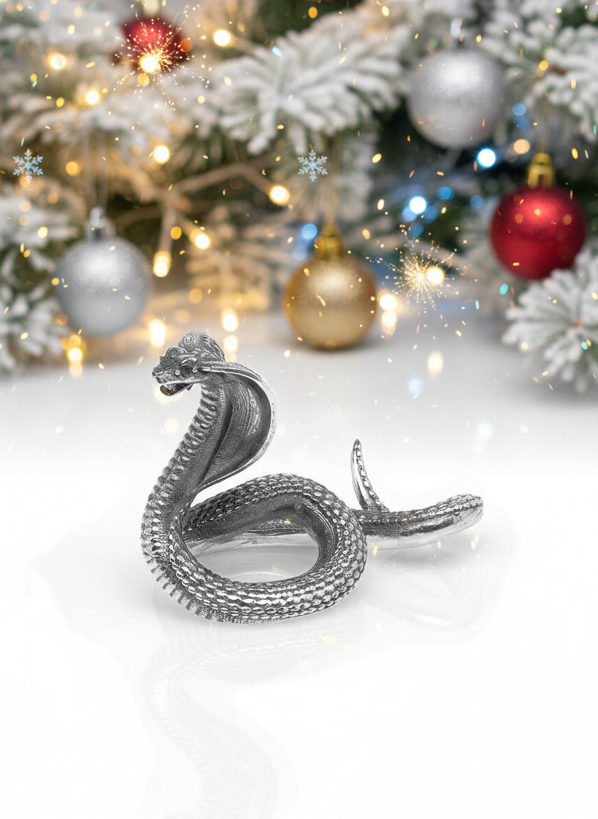 Сувенир Змея кобра