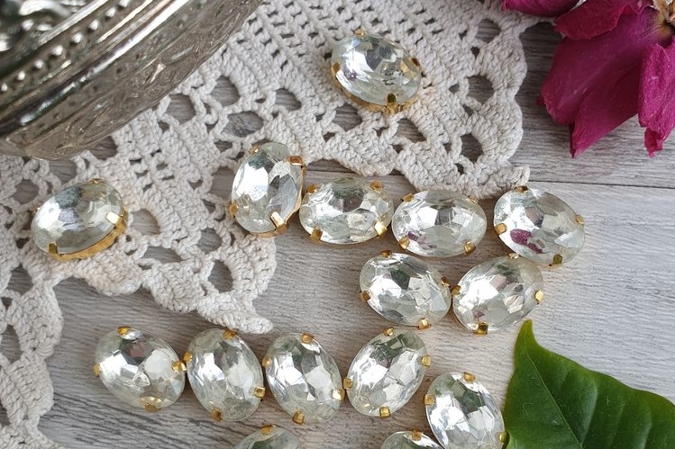 Кристаллы в кастах