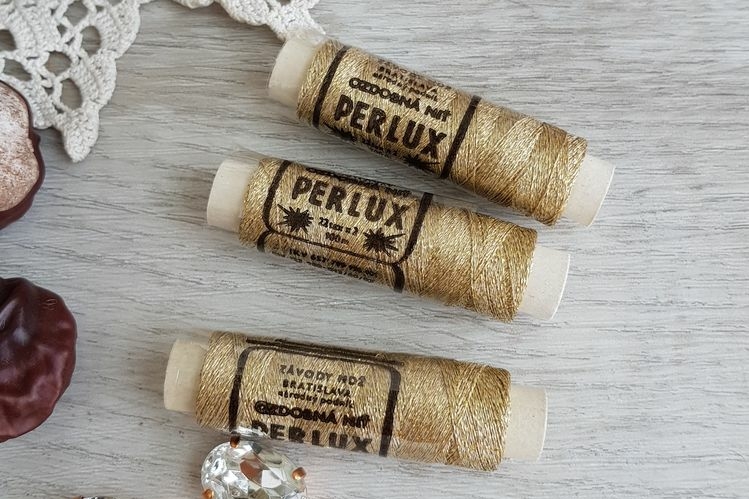 металлизированные нитки