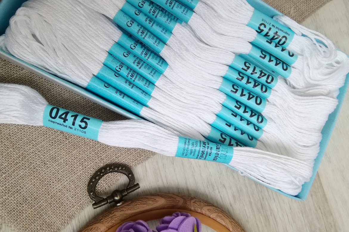 Мулине хлопок 100%, цвет белый 0415, 8 метров. Gamma