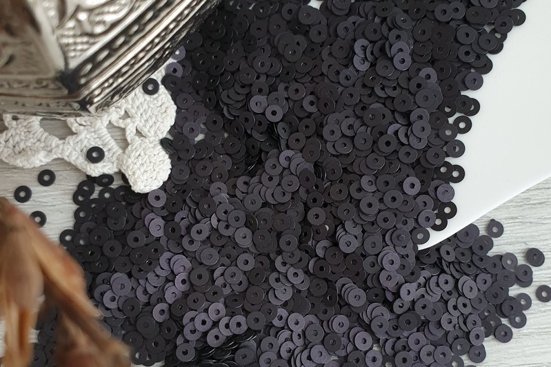 итальянские пайетки плоские черные