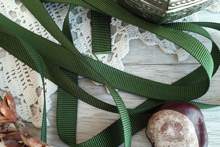 репсовая лента зеленая