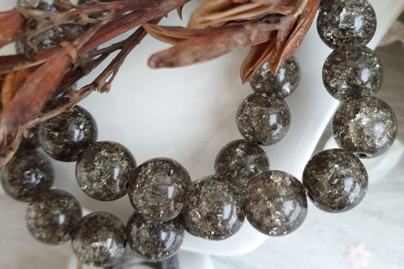 бусы сахарный кварц