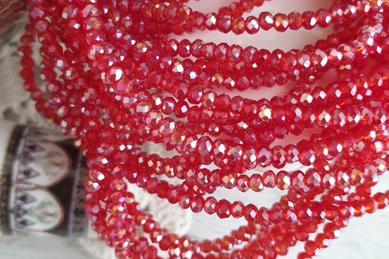 рондели гранатоый цвет