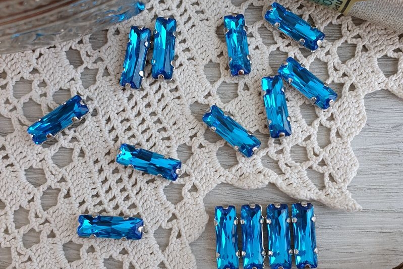 кристаллы прямоугольные