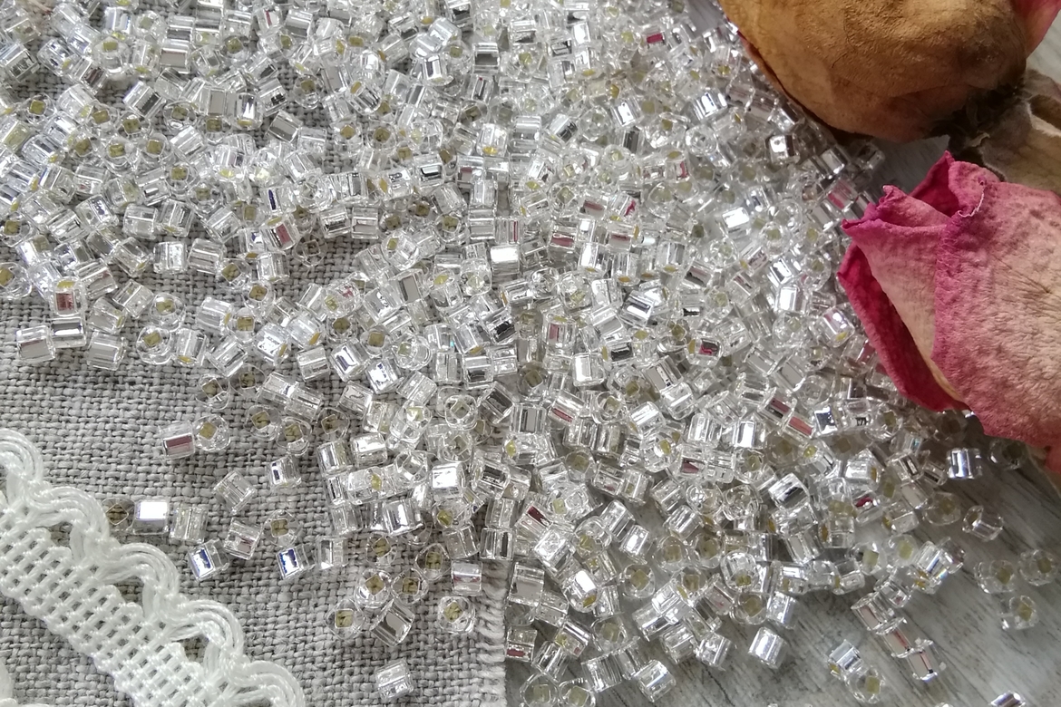 бисер японский toxo cube 3мм