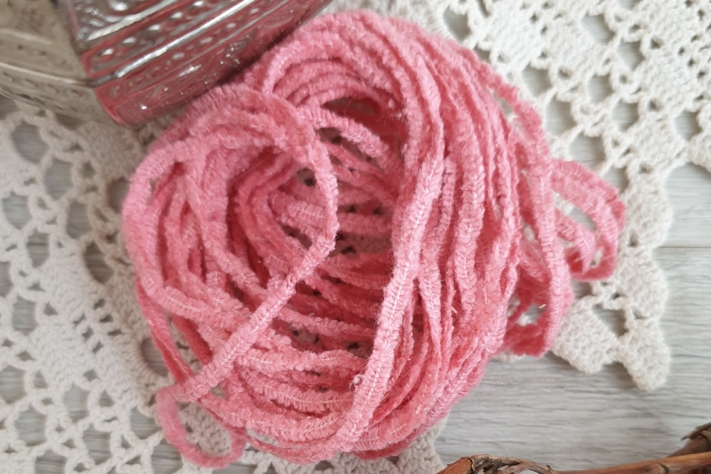 синель для вышивки розовая