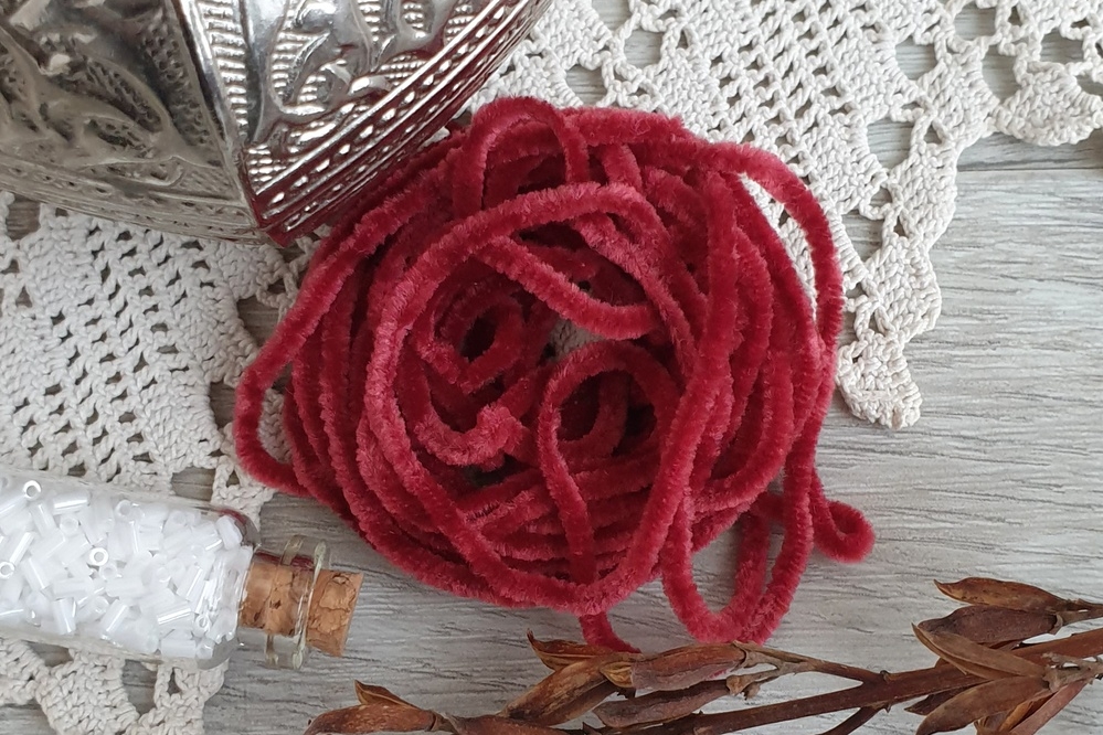 синель для вышивки