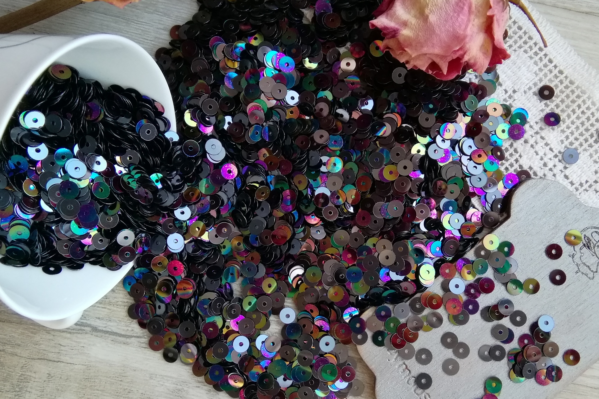 пайетки итальянские пайетки серые 4мм