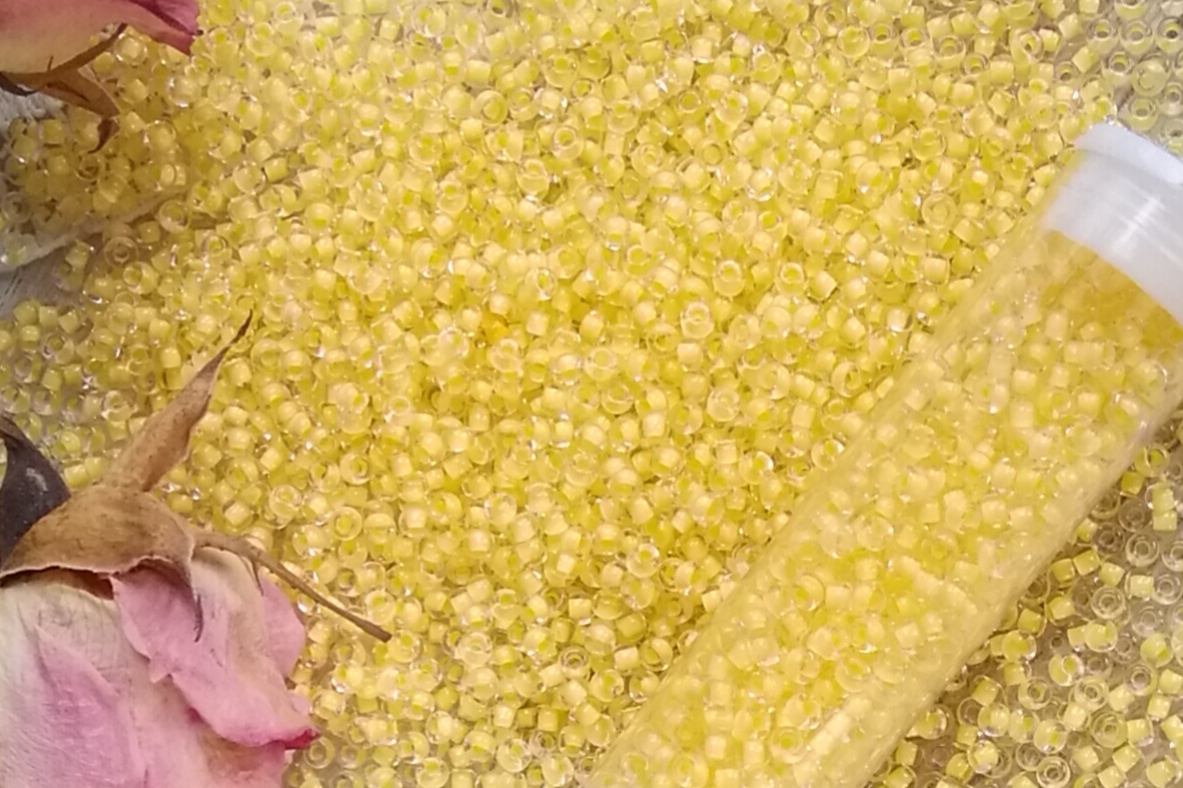 Бисер прециоза precioza