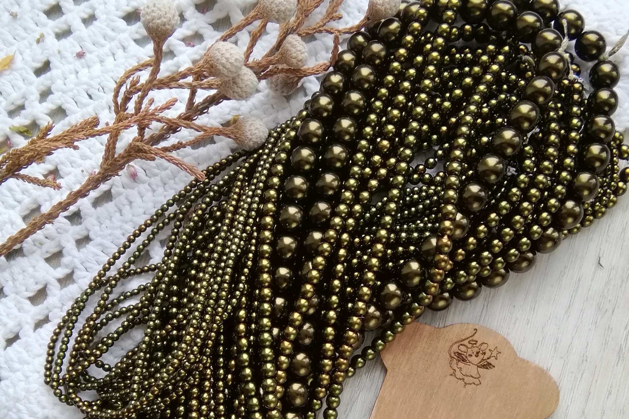 Жемчуг искусственный 2 мм, 3 мм, 4 мм и 8 мм (izc034)