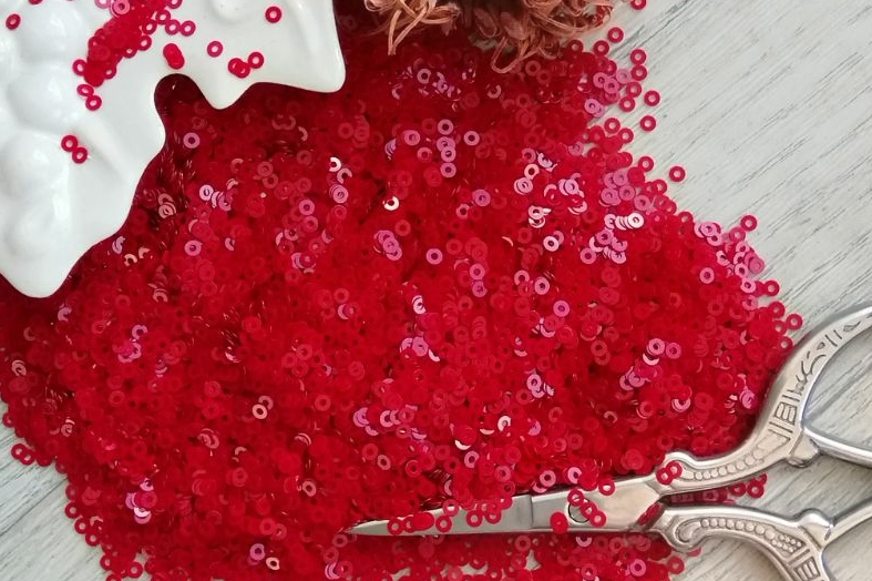 пайетки 2 мм