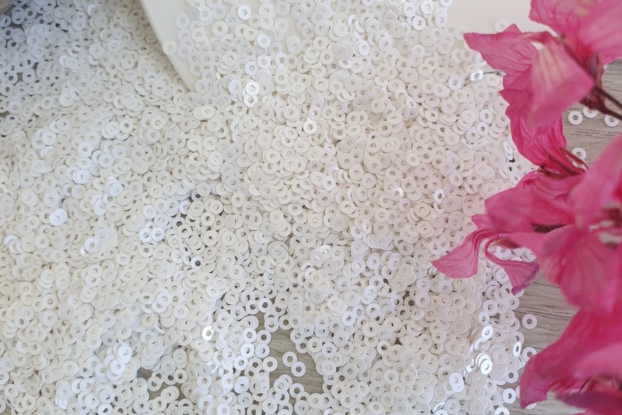 пайетки 2 мм