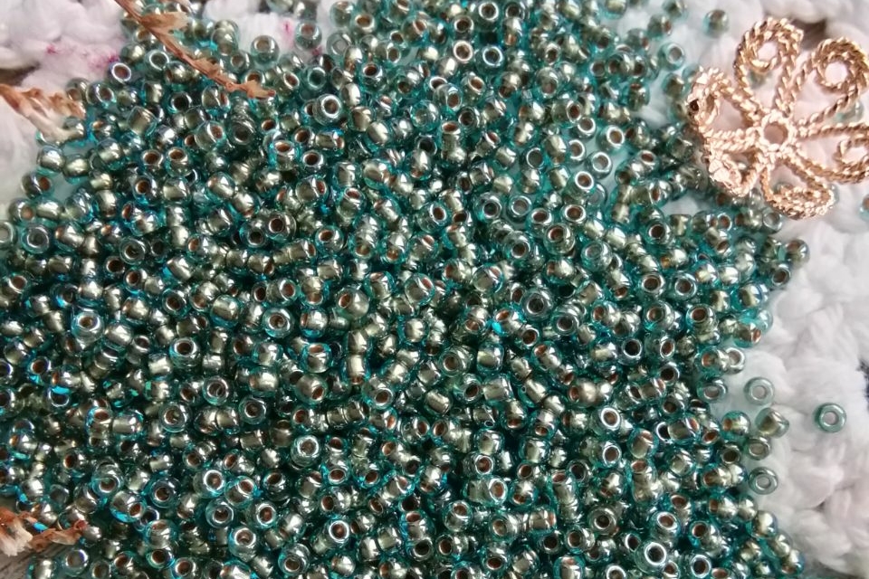 бисер Тохо японский голубой 990