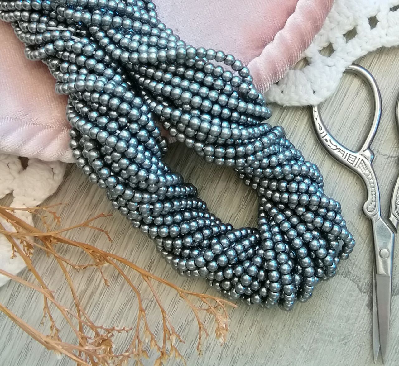 Жемчуг искусственный 3 мм (izc038)