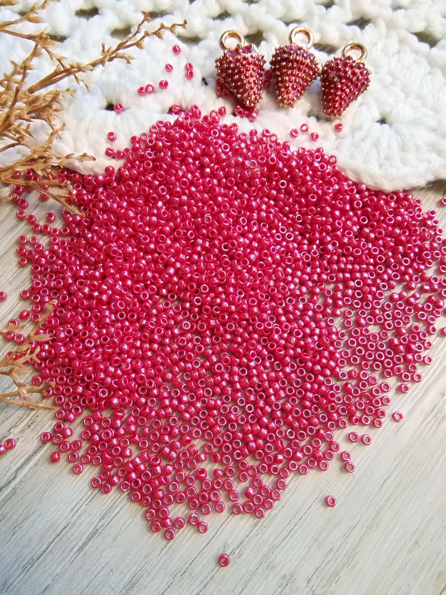 Бисер Toho Round 15/0 (bt15r125)