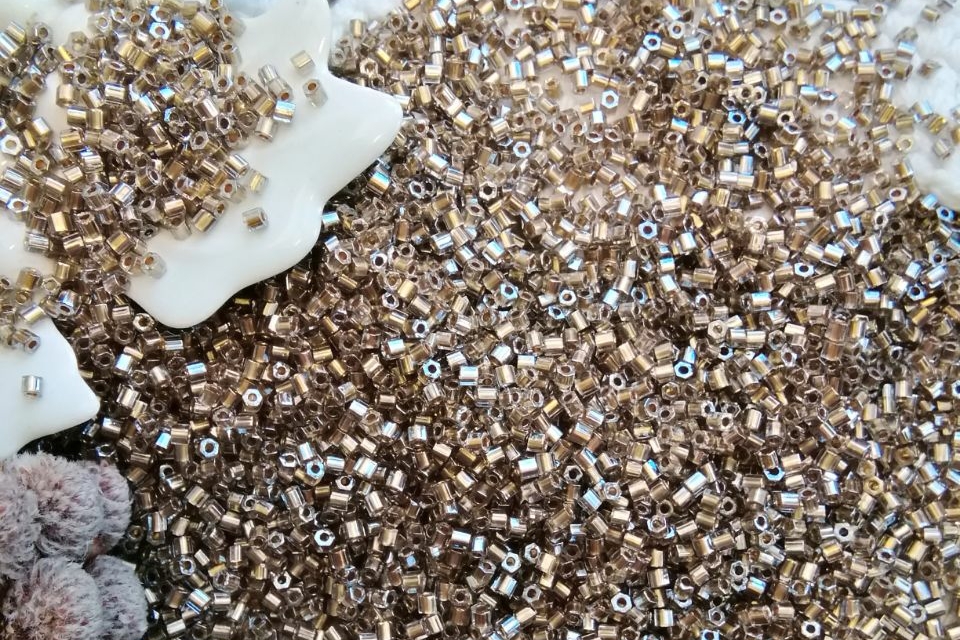 бисер японский тохо гексагон 993