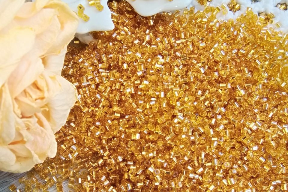 бисер тохо гексагон золото 22В