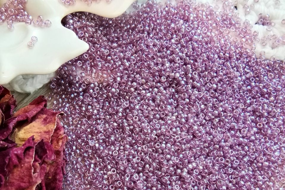 бисер тохо круглый 15/0 цвет 110 сиреневый