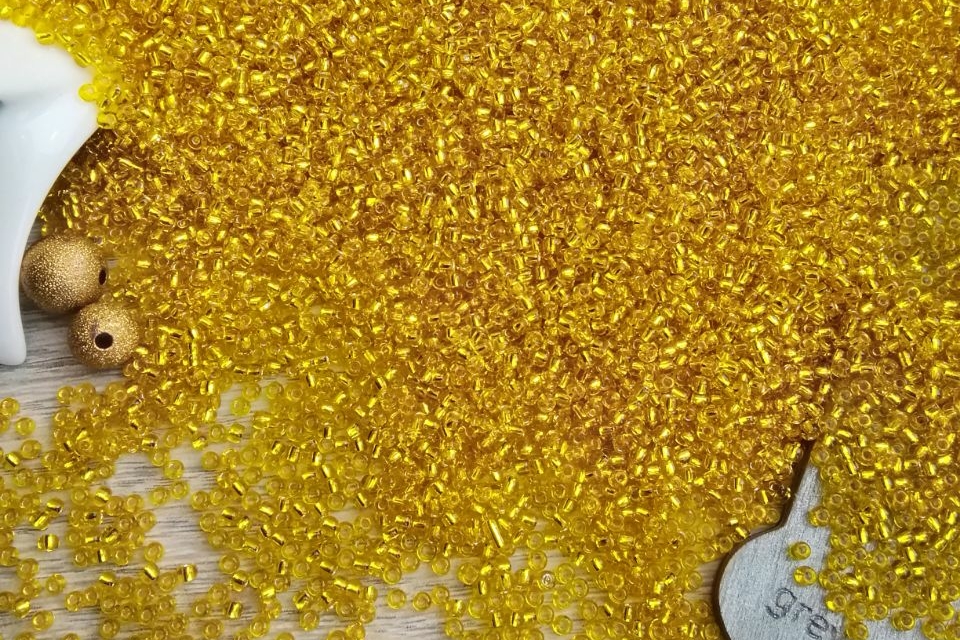 бисер чешский желтое золото 87010