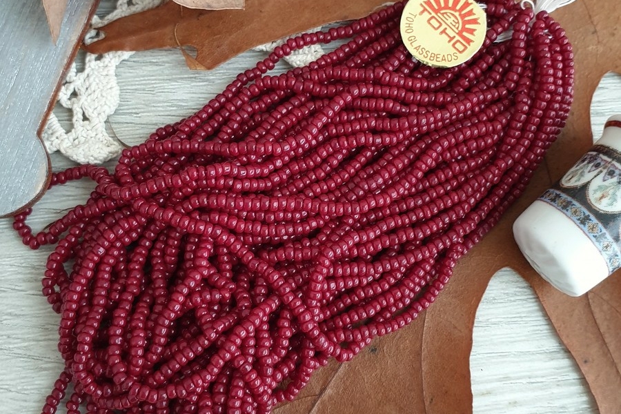 бисер на нитях