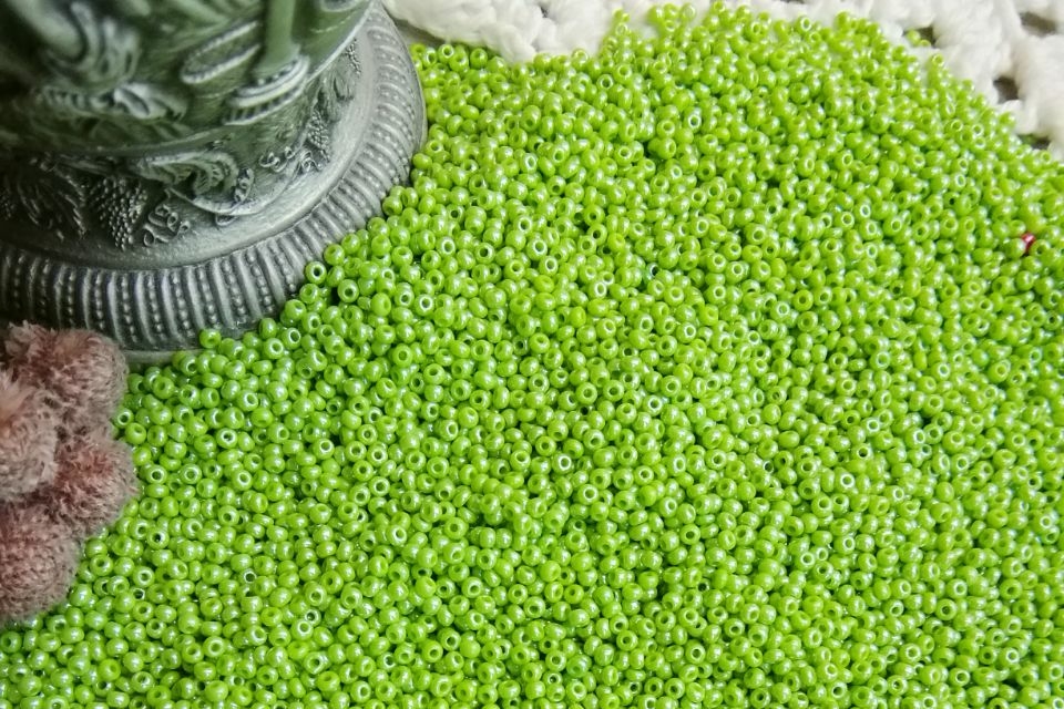бисер яблонец чешский салатовый зеленый 58310