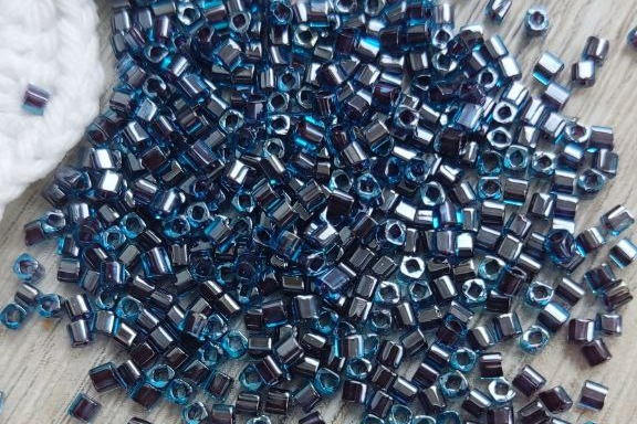 Toho cube 1,5мм синий серый 249