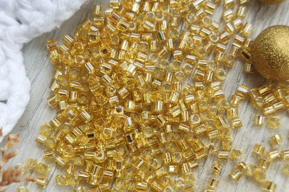 Toho cube золото 1.5 мм