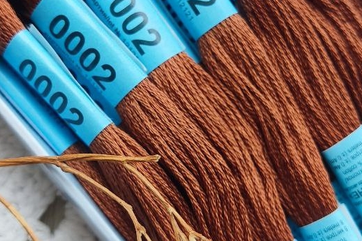 мулине гамма коричневый 0002