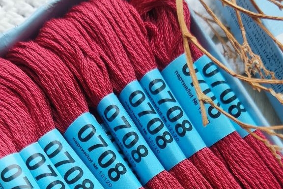 нитки мулине Гамма хлопок цвет 0708 светло-бордовый