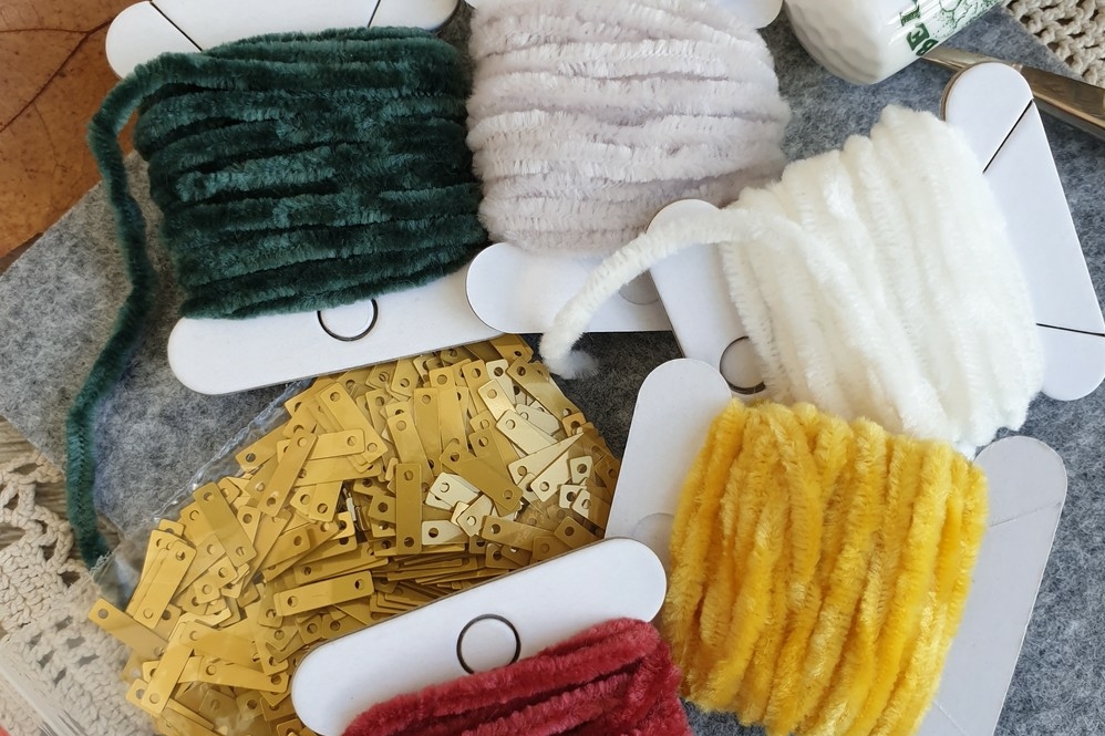 набор синели для брошек