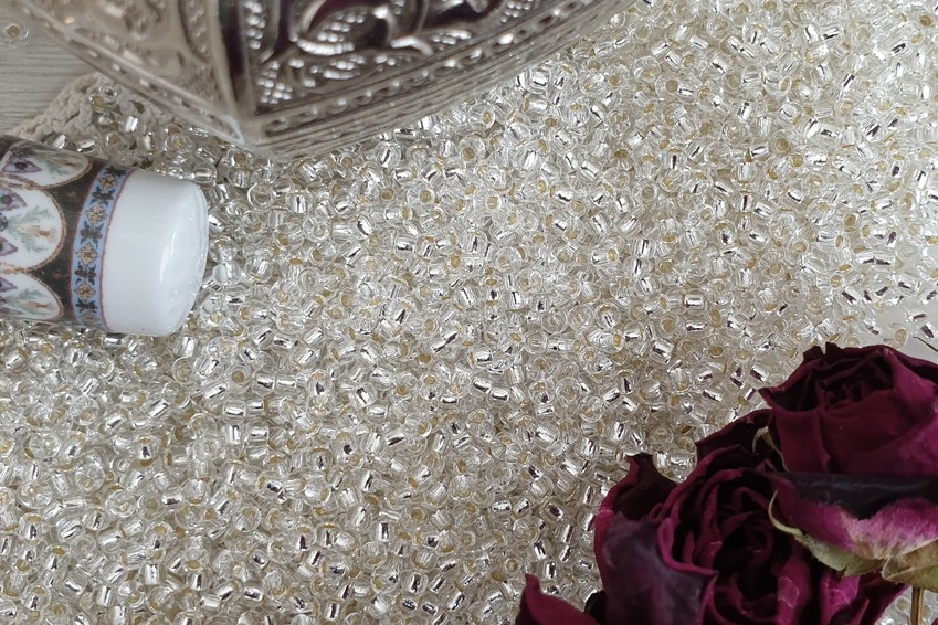 бисер японский