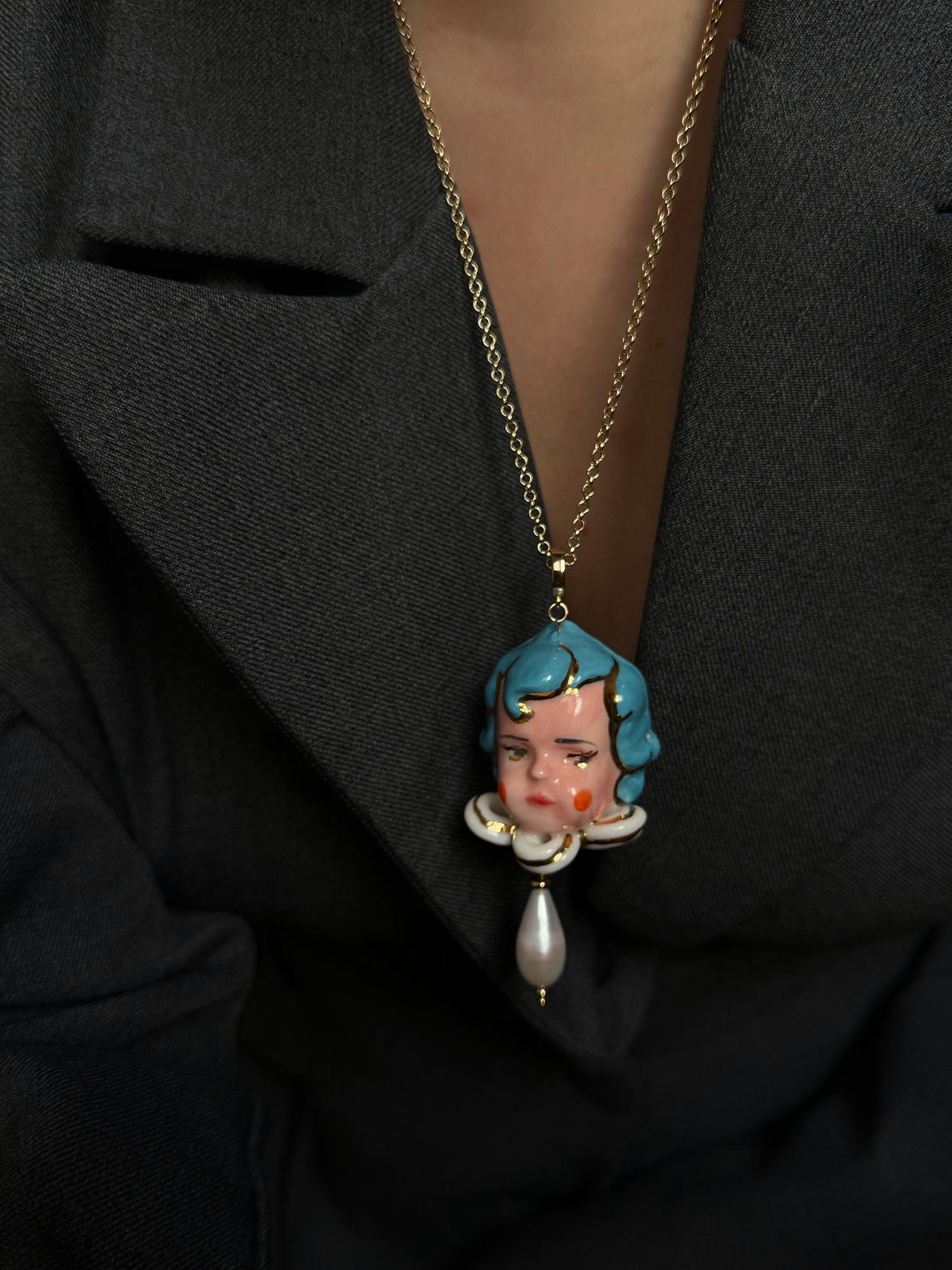 Озорник в воротнике ( на цепочке )