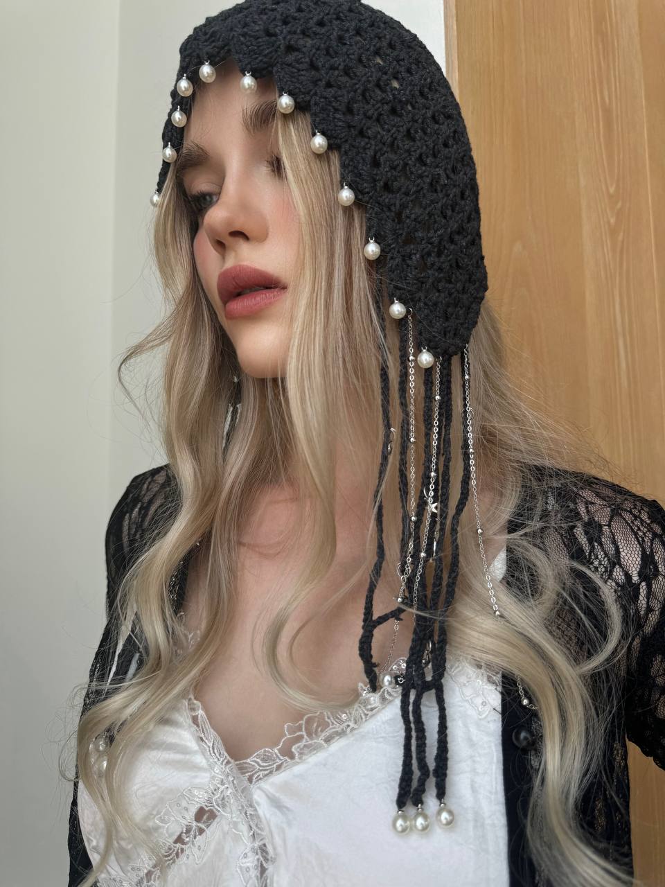 Чепчик с жемчужинами