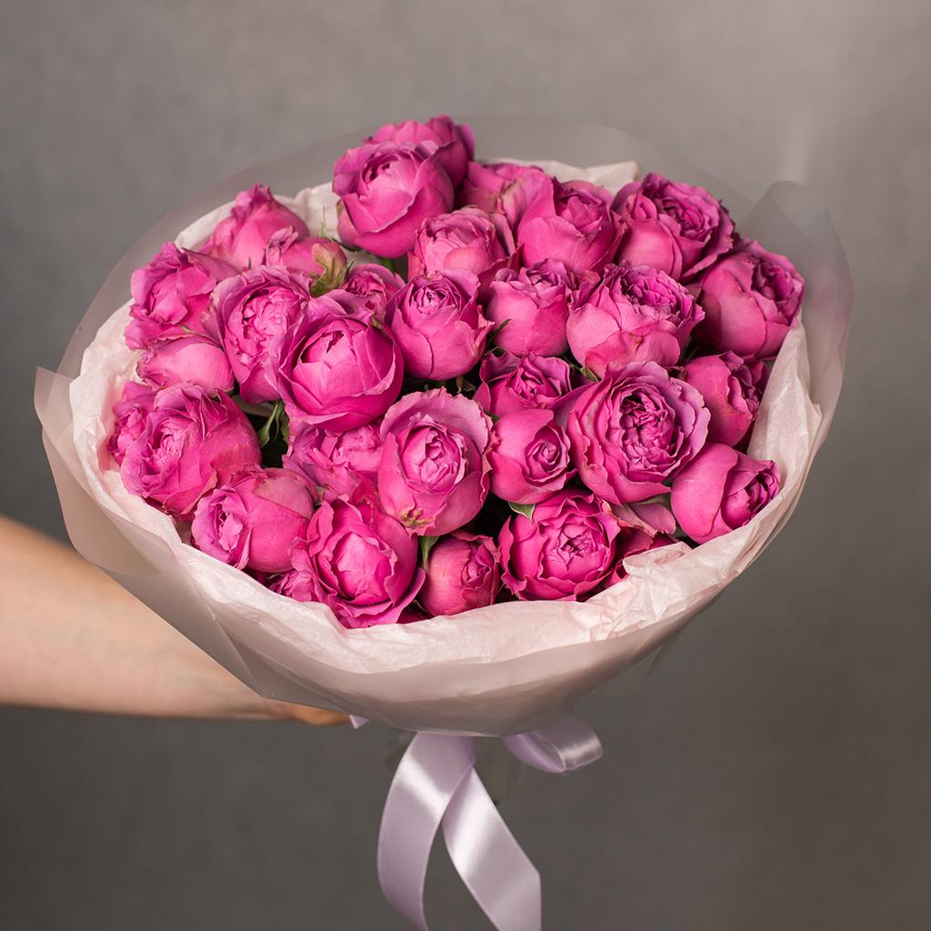 Пионовидные розы Мисти Баблс 15 веток