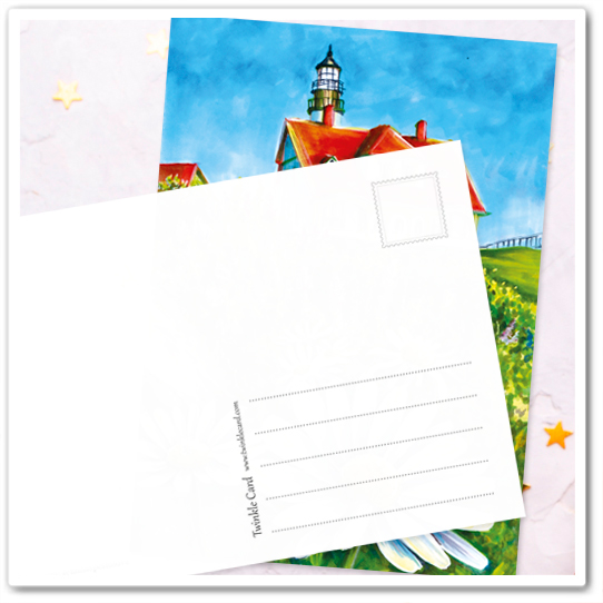 Маяк и цветущий луг