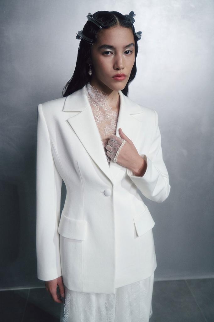 ПРИТАЛЕННЫЙ ЖАКЕТ