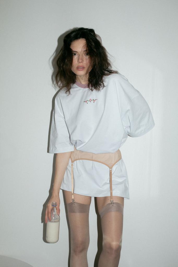 Футболка Rose White