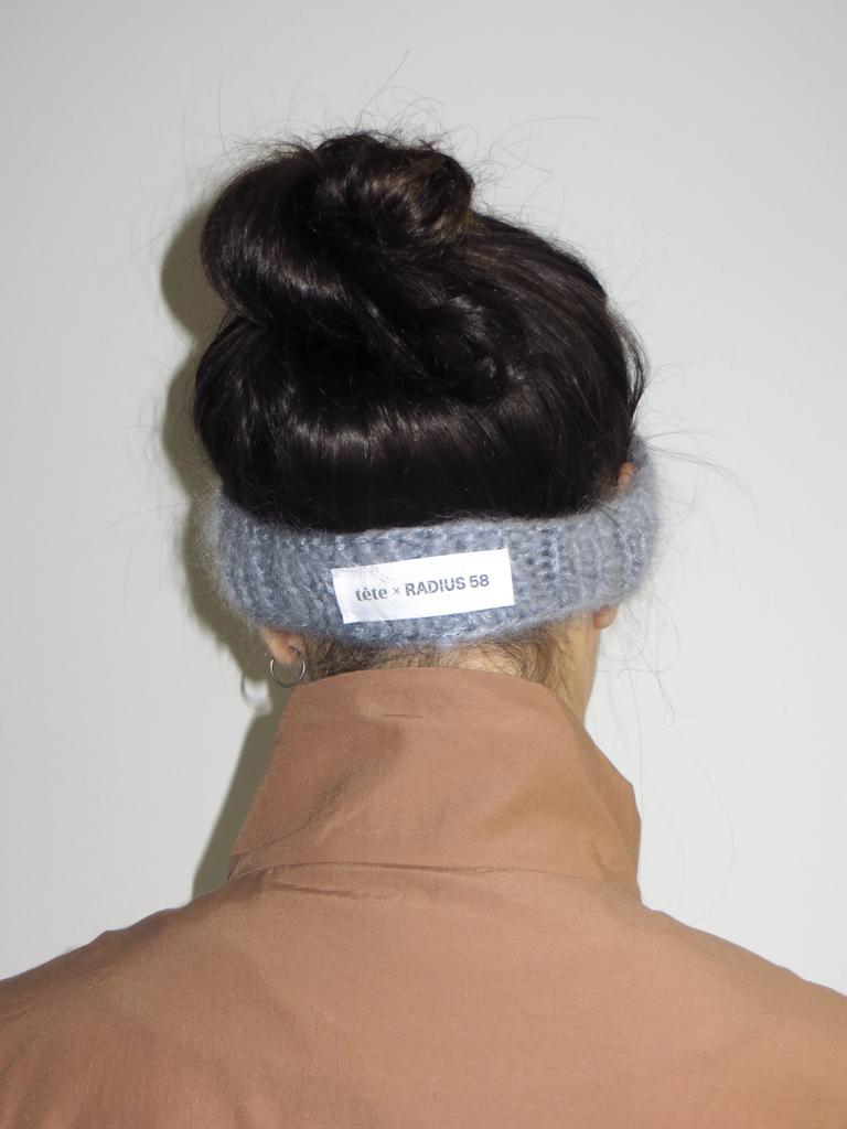 Повязка серая узкая tête x RADIUS 58
