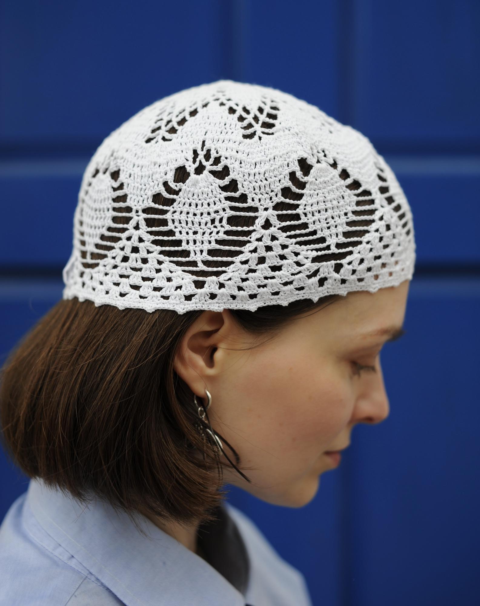 Шапочка ажурная