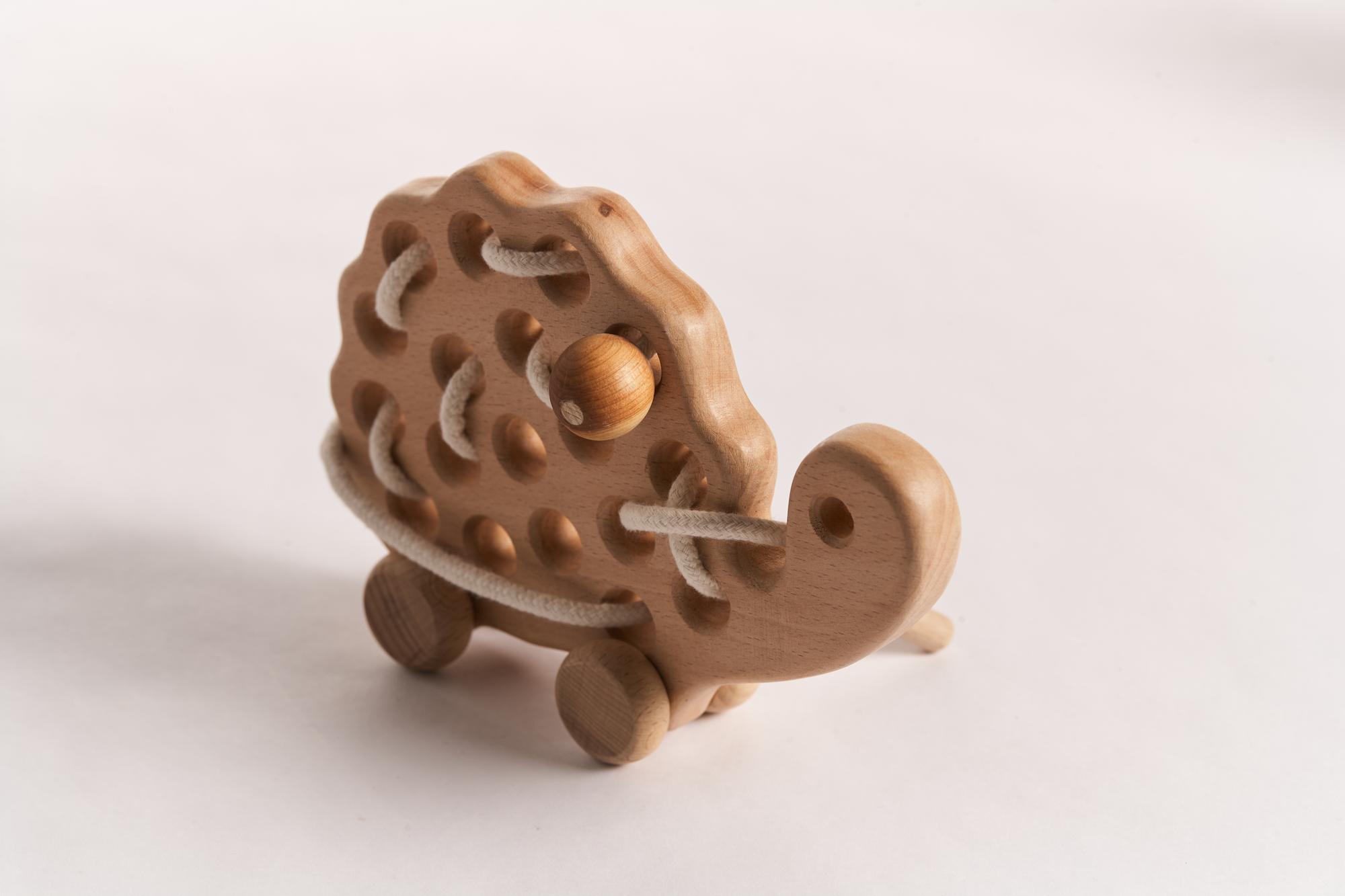 Шнуровка Черепашка на колесиках