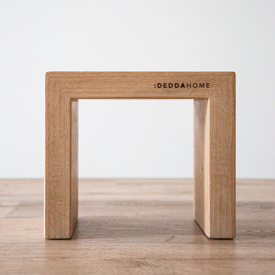 Деревянный табурет DEFENSE из массива