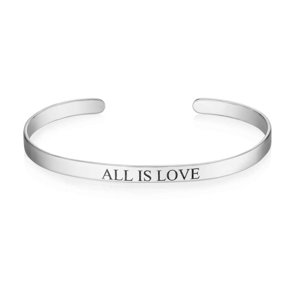 браслет с гравировкой