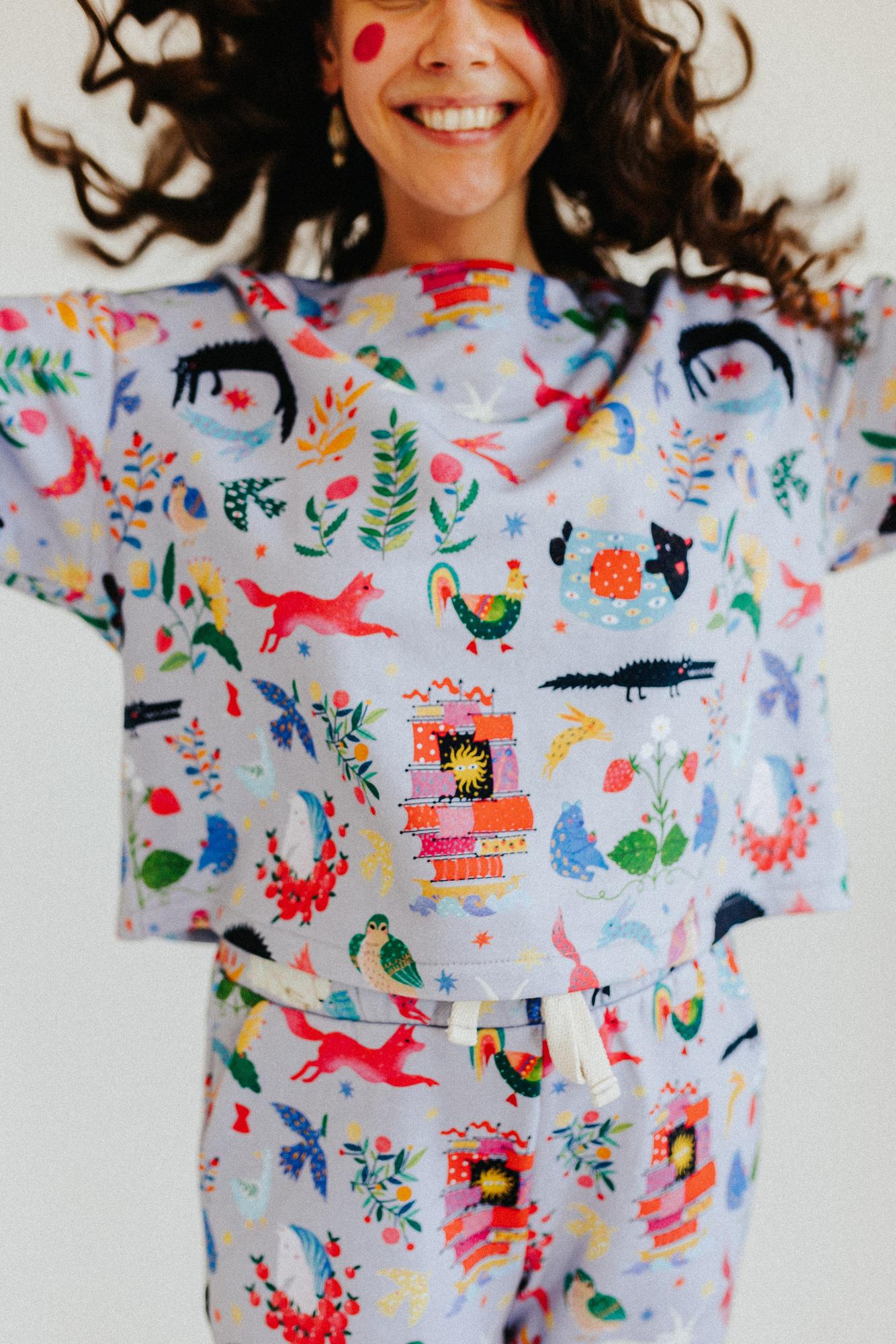 Костюм - Принт Сказка На Сером