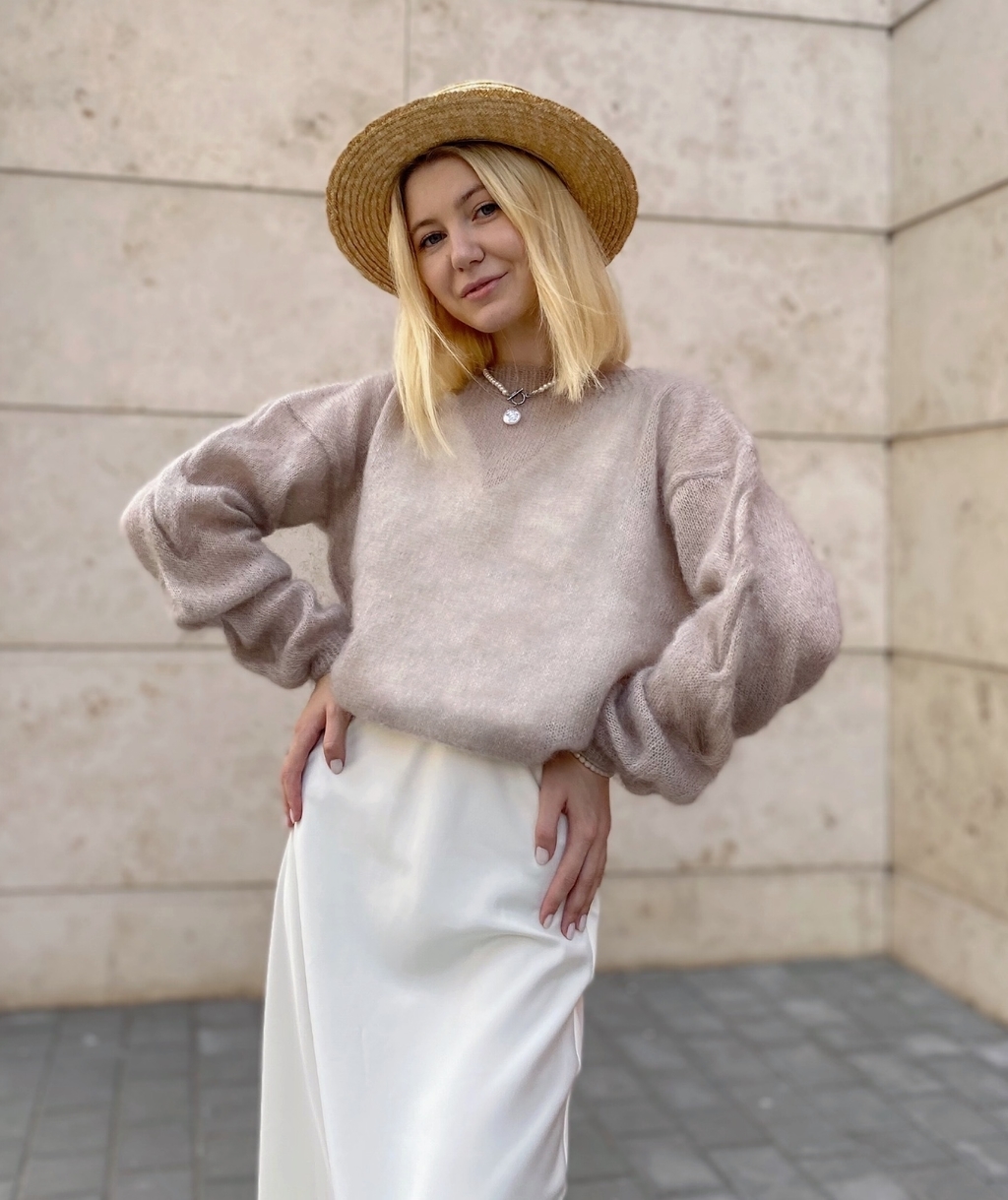 Свитер "Невесомость" латте